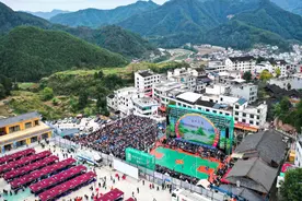 “村BA”发源地第一书记，拟推荐为全国“最美公务员”图片