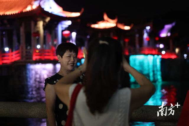 广济桥夜游常态化开放！英歌舞、工夫茶、潮乐齐上阵