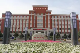 长春市十一高：发展核心素养 让青春一路生花图片