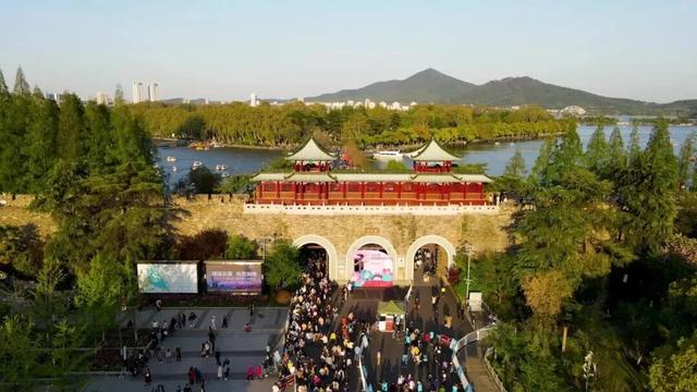 沿沪宁好去处丨苏超冠军城市有何看点？从西站出发，上海普陀→泰州走起