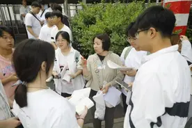 北京密云1700余名考生顺利开考图片