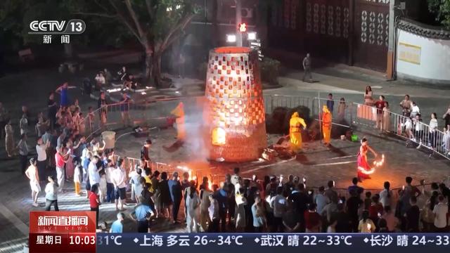 “银发族”“学生族”成错峰出行主力 数据看旅行消费新亮点