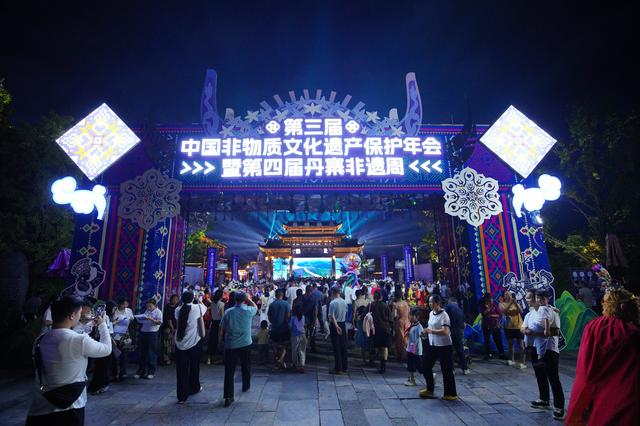 #避暑度假到贵州#百亿播放量背后，贵州攒足了劲儿