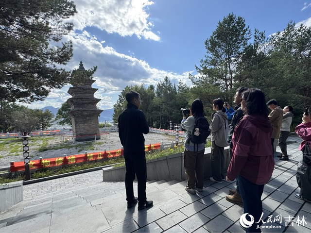 长白秘境 吉线331｜在东北海拔最高公园，邂逅千年灵光古塔