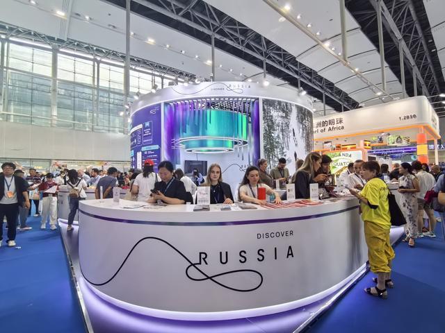 2025广东文旅推介大会启幕，“迷你深圳”吸睛又“吸金”