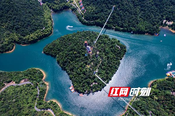 湖库觉醒② | 绿心缀三珠：雨花跳动的湖光史诗