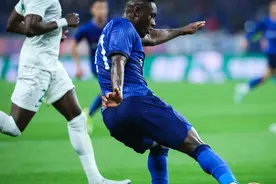 中超冠军今日揭晓，海港握有主动权，但“只能赢不能输”的压力比申花更大？图片