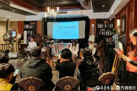济南市市中区举办纪念济南自开商埠120周年音乐读书会图片