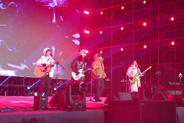 昨晚，众多明星空降长春！现场超燃！