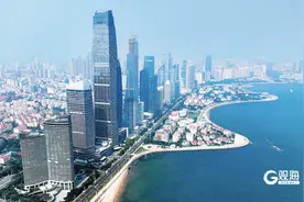 起舞胶州湾·图片对比看变化 | 城市“新地标”，崛起“云海间”图片