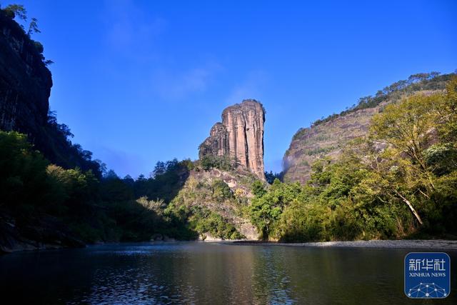 武夷山玉女峰与瑞士菲斯特峰结为姐妹峰