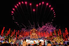 21点、24点！济南这两场“心形烟花“盛会点亮七夕夜图片