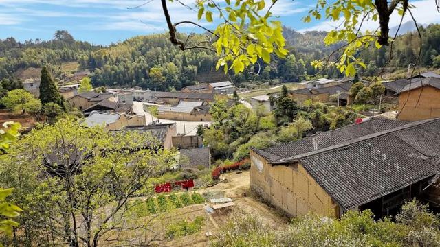 闽清下祝：山村“清隐”纳暑凉→