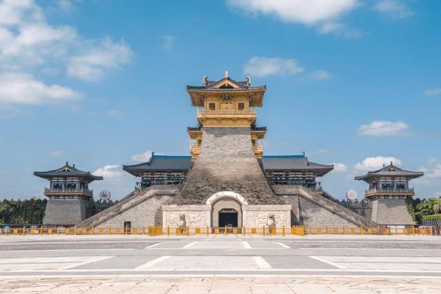 襄阳文旅推介会走进成都