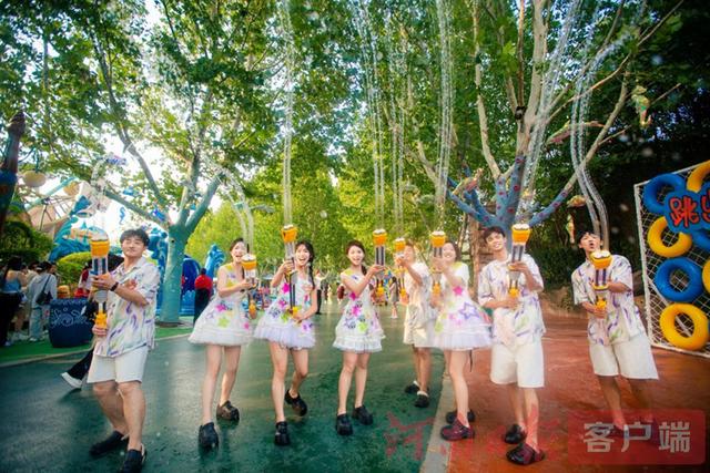 郑州方特暑期活动圆满收官 多元主题掀起夏日文旅热潮