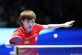 4-0战胜孙颖莎，王曼昱夺冠图片