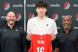 杨瀚森将穿16号球衣，或于7月12日首秀对阵金州勇士，直播回应选16号原因图片