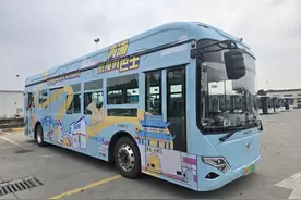 “赴进博之约”上海微度假文旅巴士首发图片