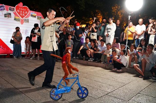 永春文旅“出圈”现场！魁星巡游、朱砂点斗、手作香囊…七夕夜这个古厝被非遗点亮→