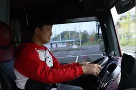 货车司机“冷藏哥”的走红之路｜看见正能量图片