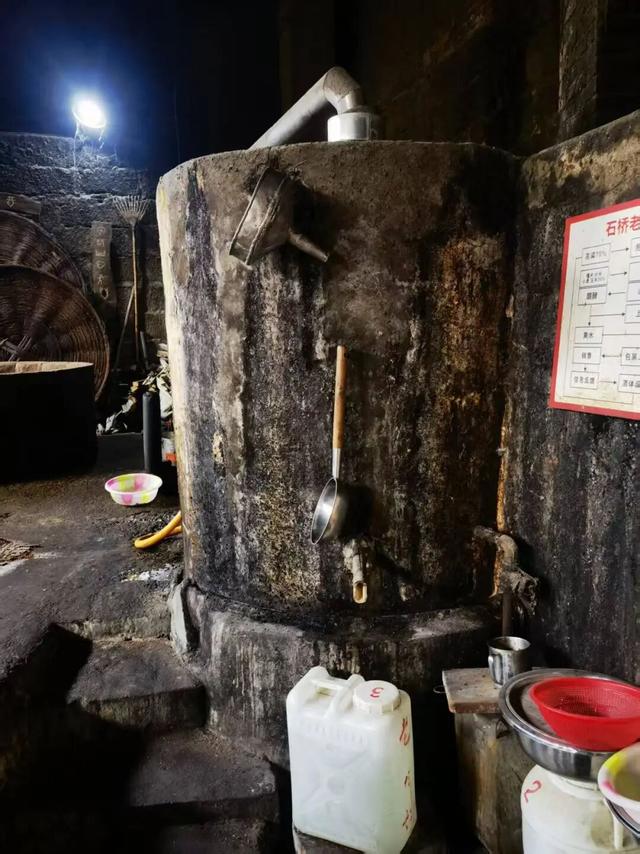 穿越龙泉山，发现一个「活的」老场镇