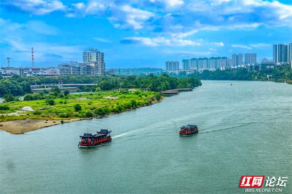 高清湖南丨为什么零陵人离不开潇水河？答案藏在这蓝绿交织的温柔里