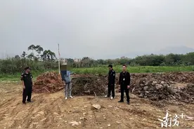 随意倾倒建筑垃圾，天堂镇：罚！图片