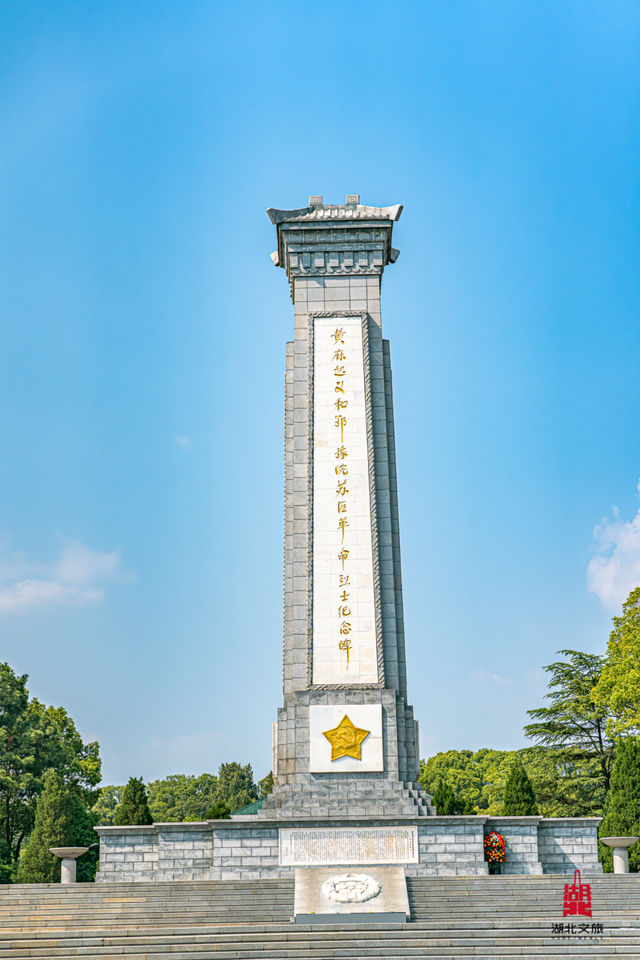 “多巴胺”旅游上新，跟着北北打卡“赤黄红”