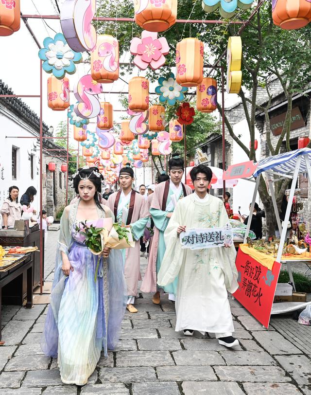 江苏盱眙：惠民措施激发假日经济活力