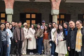 面对短视频、AI、VR，青年作家热议：文学能为时代提供什么样的“真”？图片