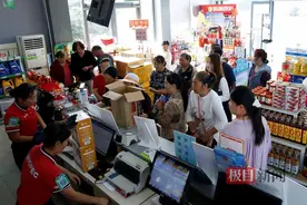 加一元多一件，中国石化在湖北启动“促消费、惠民生”活动图片