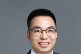 AI换脸引发的肖像权之争：技术狂欢背后，你的“脸”安全吗？图片