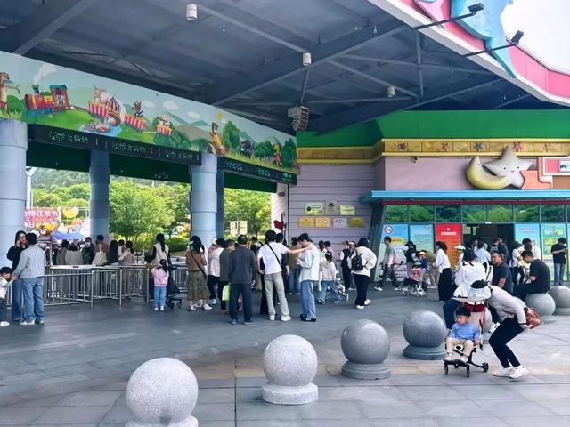 今天，无锡已爆满！