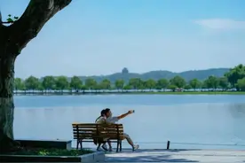 浙江宣传丨你问西湖水，“偷”走她的几分美图片