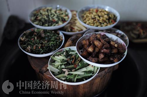 年轻人爱上慢旅行