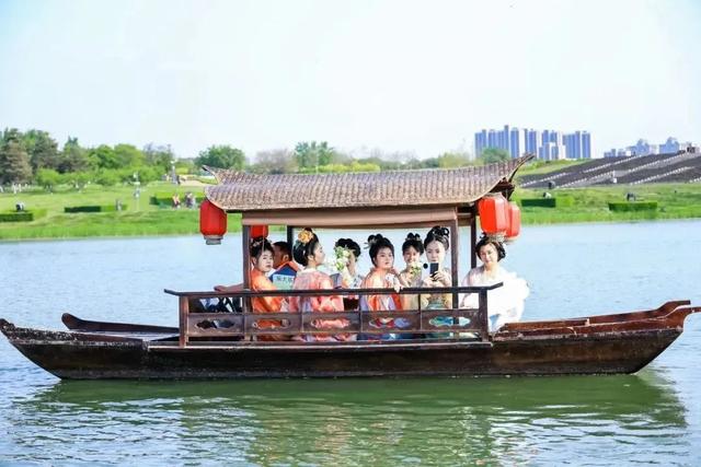 演赛经济|千年宫阙的文旅“活态生长”实验
