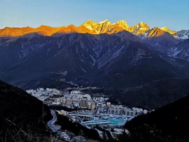 在康定看“川超”太爽了！一条龙安排的明明白白～