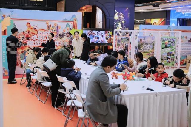 从金陵出发，一只鸭的温暖远行