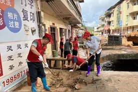 建设银行龙岩分行全力做好防洪救灾金融服务图片