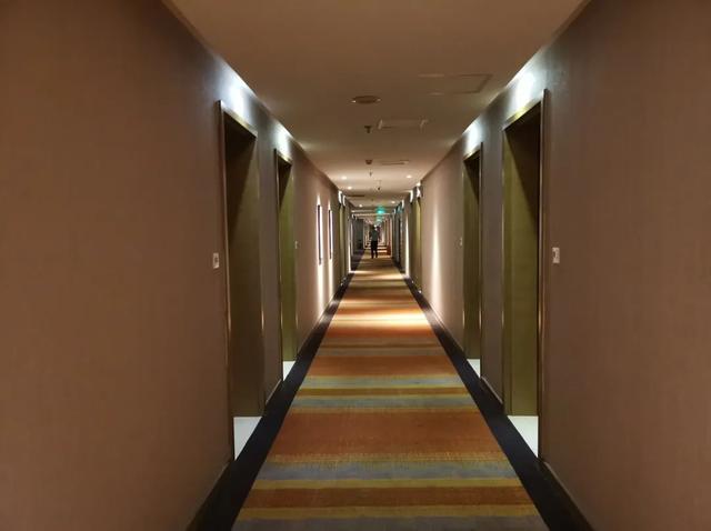 出门旅游，为什么总是住不到安静的酒店？