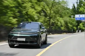 试驾理想L7：一台让全家人都喊“真香”的智能SUV图片