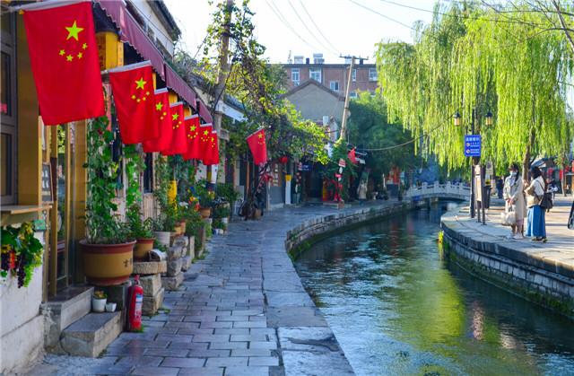 秋色满城 历下有约丨泉脉寻踪·千年文脉沉浸游