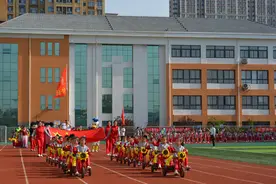 “家园共育，快乐成长”：泰安市365幼教集团春季亲子运动会 尽显教育活力与温度图片