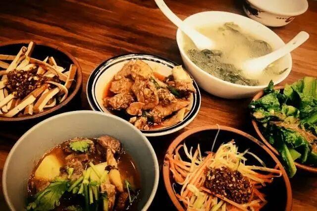 重庆Citywalk天花板——跟小暖南漫游龙门浩老街的宝藏小江湖