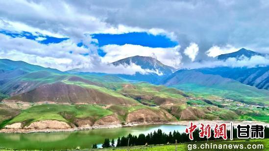 央媒看武威丨毛藏初秋：斑斓山水间的温柔诗意