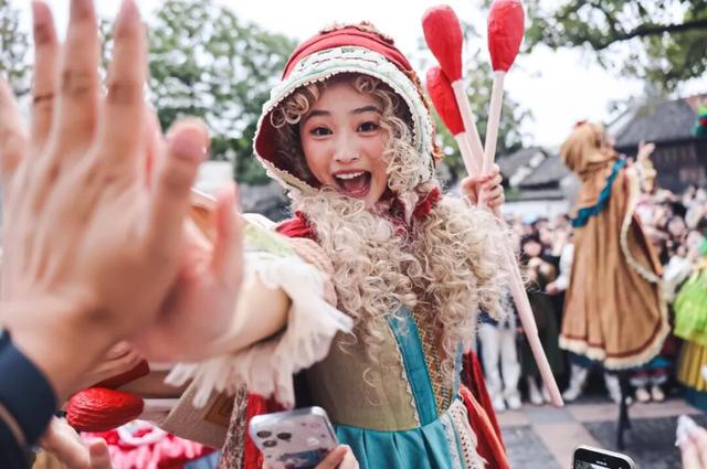 来江宁跨年，绝摆！