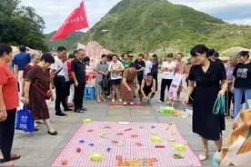 广元朝天：开展“中华慈善日”“天府慈善月”主题宣传活动图片