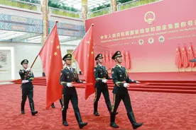 中华人民共和国国家勋章和国家荣誉称号颁授仪式在京隆重举行(5)图片