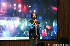 郓城县第一初级中学第二届校园十佳歌手大赛开赛图片
