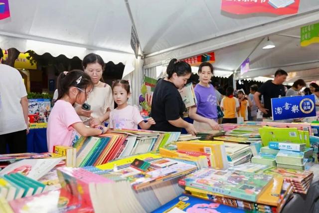 最后一天！闵行这条步行街氛围感直接拉满！